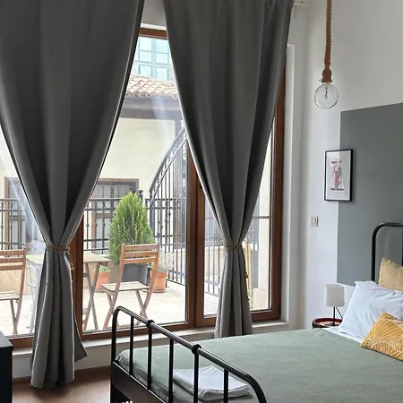 Atelier 26 Apartment Varna